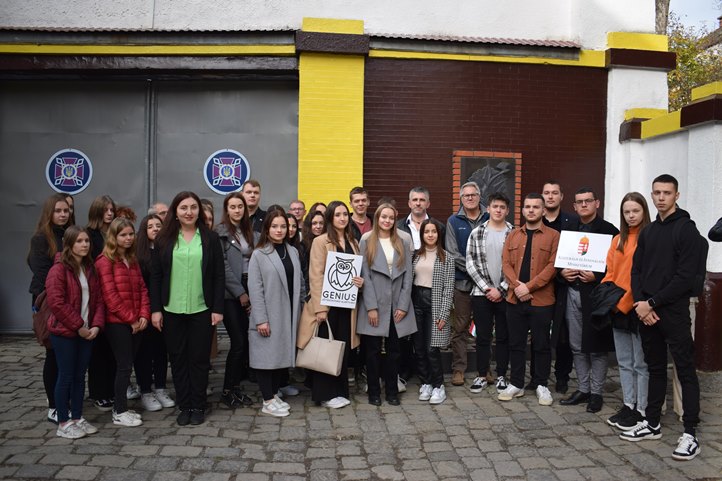 Történelmi előadás és honismereti szakmai tanulmányút az ’56-os eseményekre emlékezve