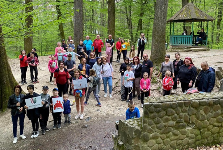 Honismereti kiránduláson a nagycsaládosok 