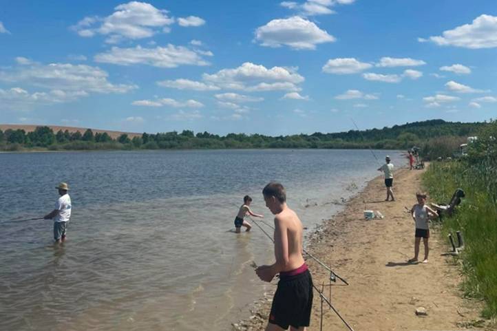 Horgász pikniken a nagycsaládosok