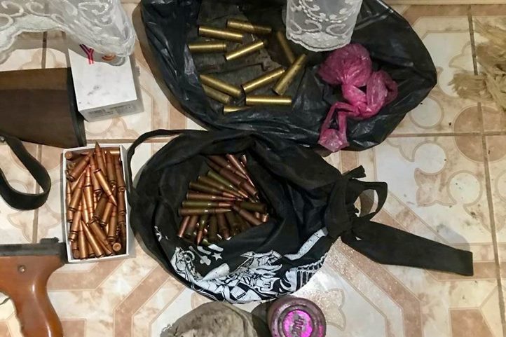  Illegális fegyverek javításával foglalkozott Kárpátalján. Fotó: Nemzeti Rendőrség