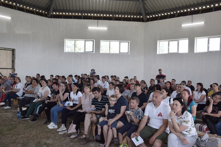 A KMNE tisztújító közgyűlésén - A gyermekvállalás egyenlő a jövőbe vetett hittel. Fotó: Kárpátinfo/Kovács Erzsébet