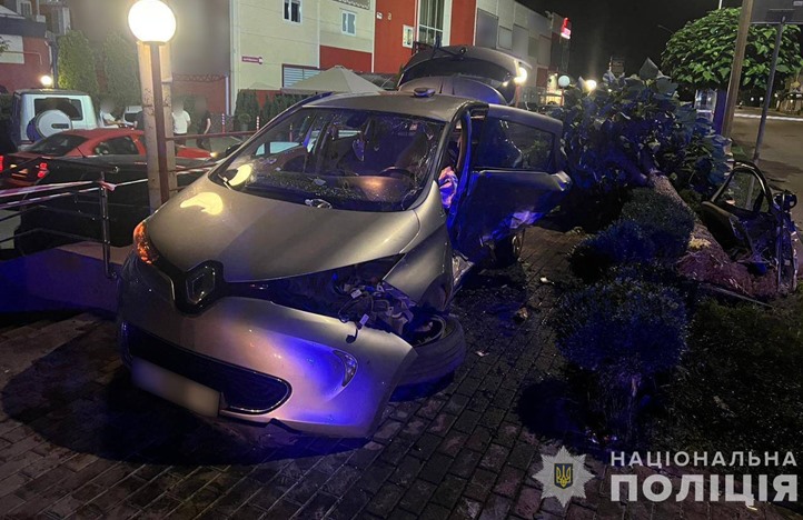 Öten sérültek meg egy ungvári közúti balesetben. Fotó: Nemzeti Rendőrség