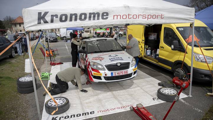 Kronome Ákos: Egy teljesen gondmentes versenyt zártunk, és a dobogó is megvolt. Fotó: Hajóka SportFotó