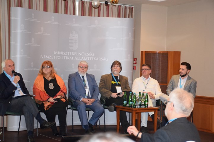 A III. Kárpát-medencei Magyar Médiatalálkozón - Gyorsuló idő, új platformok és kihívások, generációk közötti kommunikációs szakadék