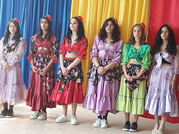 Szeminárium roma gyerekeket oktató pedagógusok számára – A sajátos nevelési igényű gyermekek inkluzív oktatása/nevelése – az elmélettől a gyakorlatig.