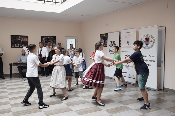 Táboroztak a magyar néphagyomány fiatal őrzői - Egy hét a népzene és néptánc bűvöletében. Fotó: Kovács Erzsébet