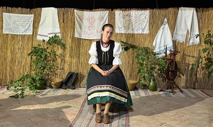 Dobbantsunk dióra! - A Néphagyomány az oktatásban kurzus személyes tapasztalatai