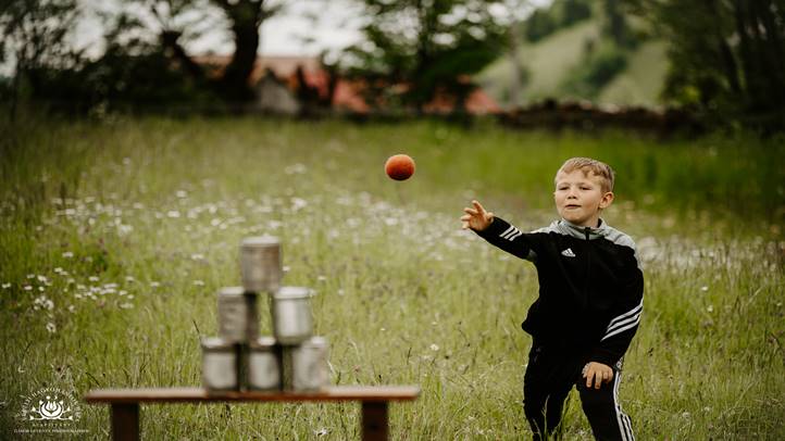 Jubileumi gyermeknap a Gyimesekben. Fotó: Erdélyi Hagyományok Háza
