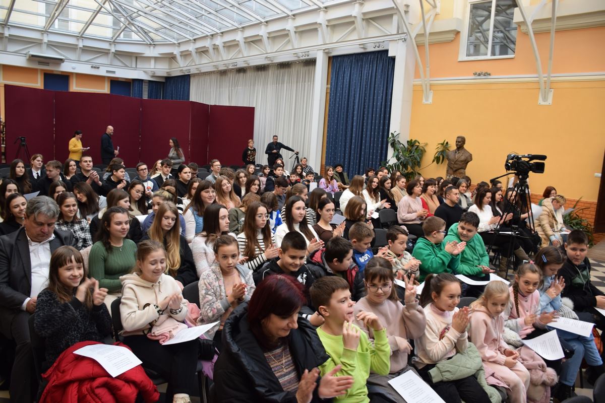 A magyar kultúra napja a Rákóczi Főiskolán - Tartást ad, erőt meríthetünk belőle