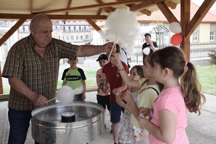 Gyermekdélután a beregszászi római katolikus plébánián. Fotó: Kárpátinfo/Kovács Erzsébet