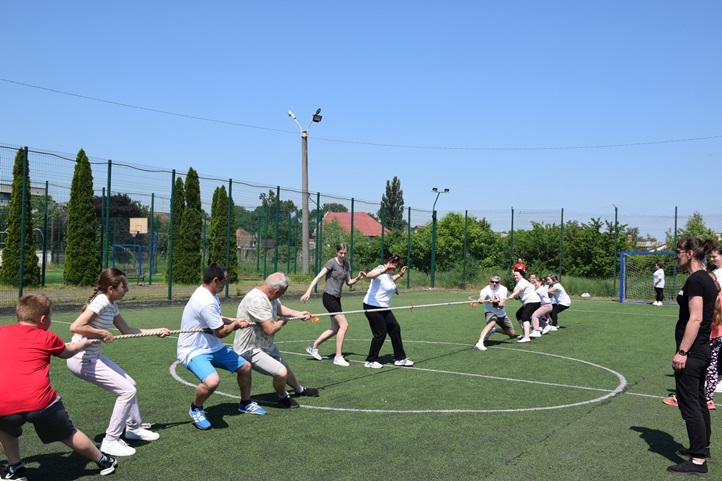Idén már másodszor szervezett sportnapot a Kárpátaljai Magyar Nagycsaládosok Egyesülete (KMNE) tagcsaládjai számára. Fotó: Kárpátinfo/Kovács Elemér