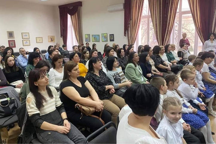 Hangszeres és oktatói napokat szervezett a Tulipán Tanoda - A népi hagyományok minden időben kapaszkodót jelentenek