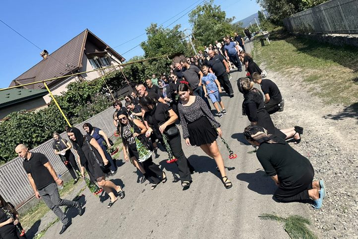 Kárpátalján elbúcsúztatták Vaszil Beres honvédet.Bisztrica (Repede), Munkácsi járás, 2024. szeptember 8. Fotó:&nbsp;Csinagyijevói (Beregszentmiklós) Községi Tanács/Facebook