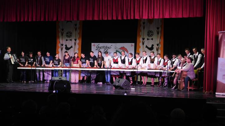 Gyergyói népzene - A Hagyományok Háza Szabadegyeteme. Fotó: Gyergyói népzene - három generációs örökségvédelmi program