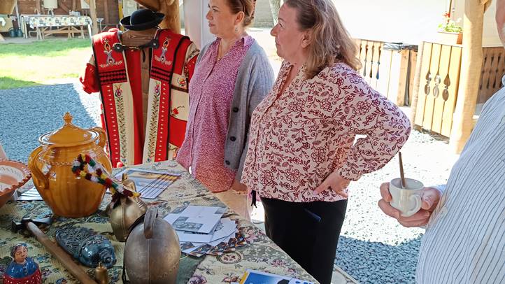 Kiscsőszi szőttes - Konferencia az értékőrzés jegyében. Fotó: Hagyományok Háza