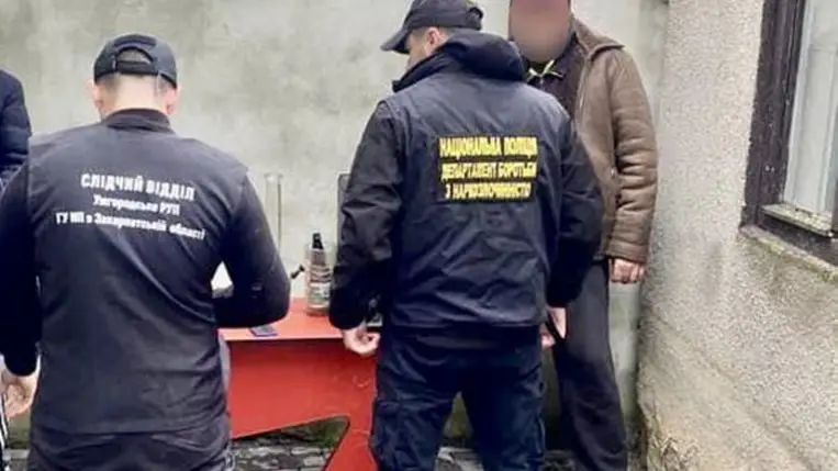 A neten árult kábítószert a kárpátaljai drogdíler