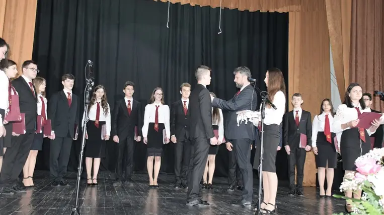 A Nagyberegi Református Líceum szalagavató ünnepségén. Fotó: Kovács Elemér