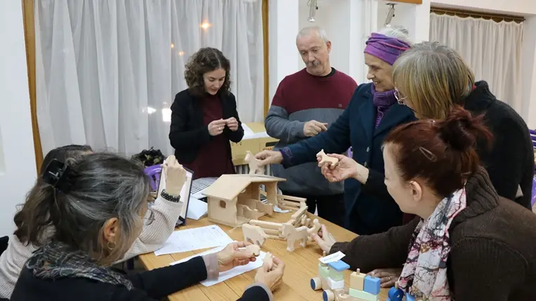 Népi iparművészeti minősítő Zentán – kérdőjelekkel