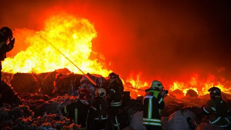 Az orosz légicsapás következményei. Foto ГСЧС