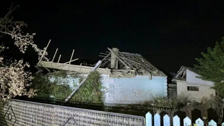 Az oroszok Nyikopol térségét lőtték Grad rakéta-sorozatvetőkkel. (t.me/mykola_lukashuk)