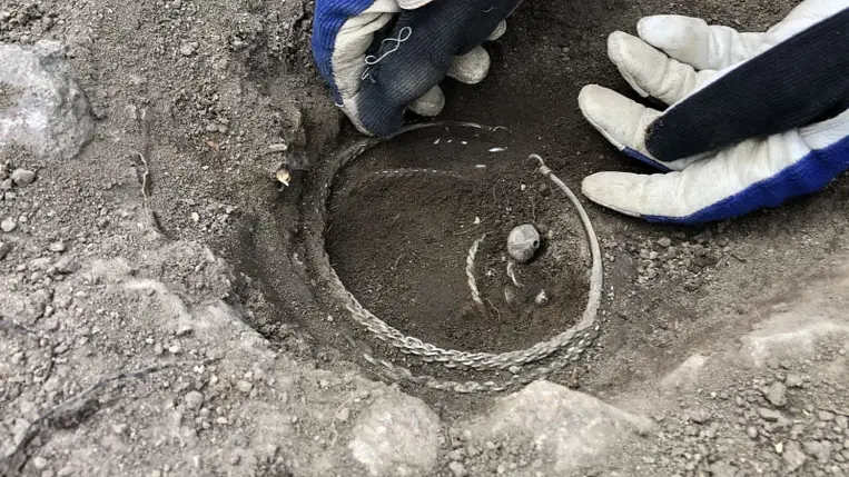 Ritka kincseket rejtett az ezeréves viking kori kincstár