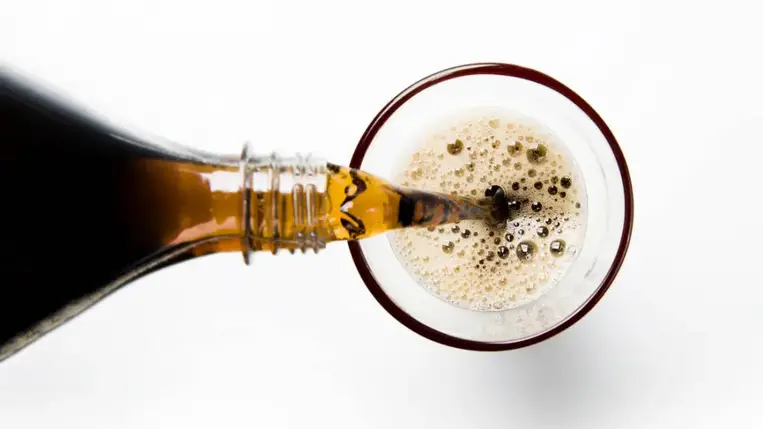  Kólát fémre, hajra, ablakra! Szuper háztartási tippek kólával 