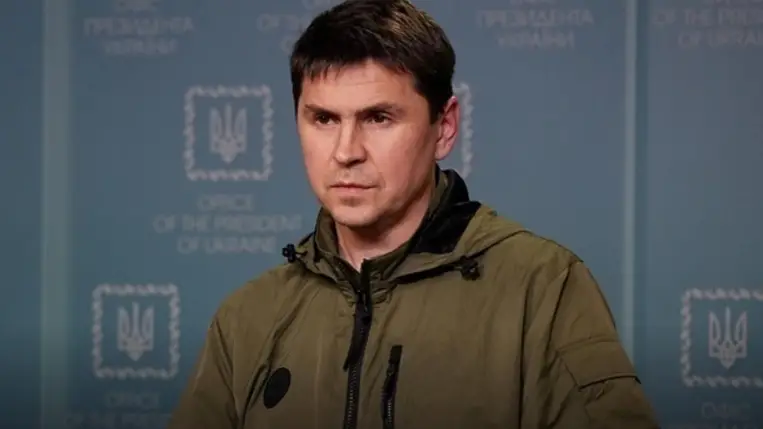 Mihajlo Podoljak, az Elnöki Hivatal vezetőjének tanácsadója. Fotó: facebook.com/president.gov.ua