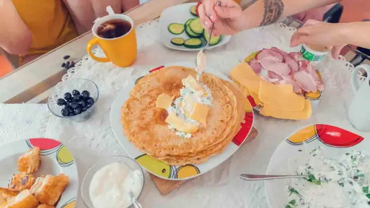  Ha ebben az órában reggelizel, sokáig el fog telíteni 