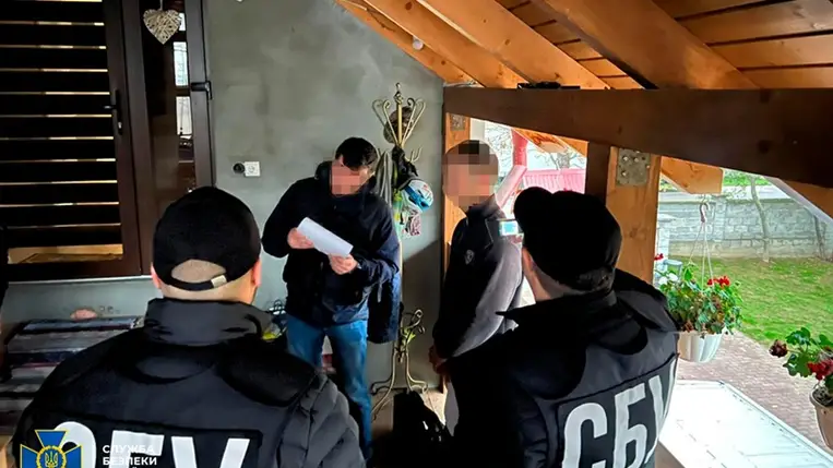 SZBU: Az "orosz világ" 27 éves  propagandistáját leplezték le Kárpátalján. Fotó: SZBU
