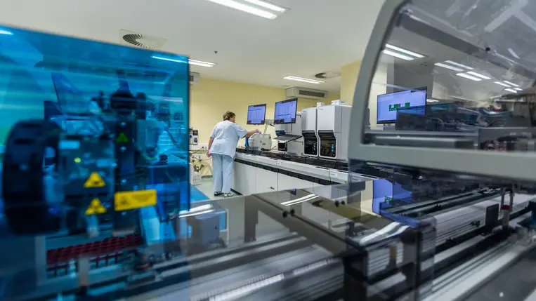 Laborvizsgálatokkal a betegek egészségéért