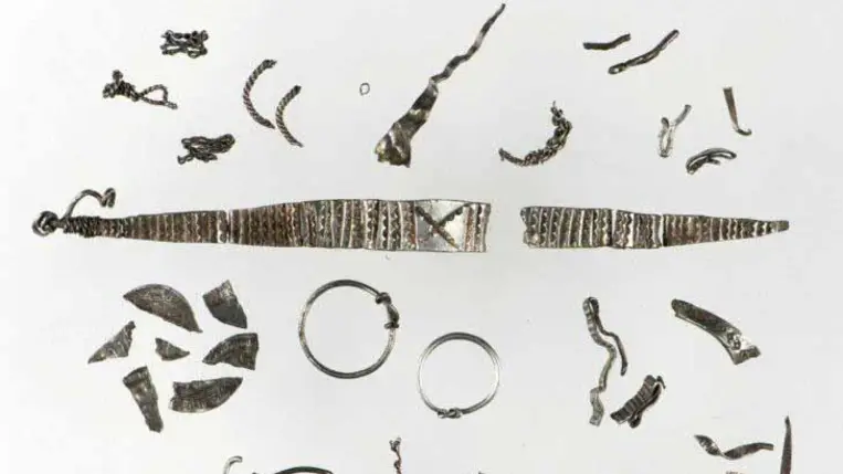 Döbbenetes viking kori kincseket találtak Norvégiában