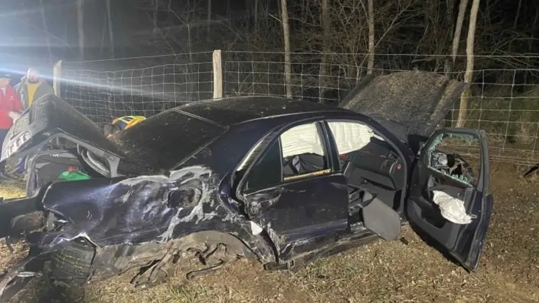 Halálos baleset az M5-ös autópályán Táborfalvánál. Fotó: Police.hu
