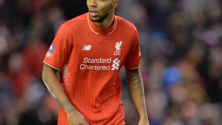 Sült csirkét árul a Liverpool csodagyereknek kikiáltott focistája 