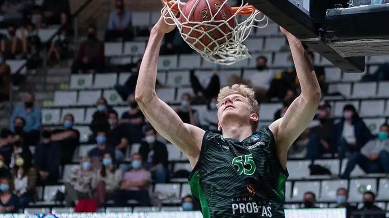 A Real Betishez igazolt a magyar válogatott játékos