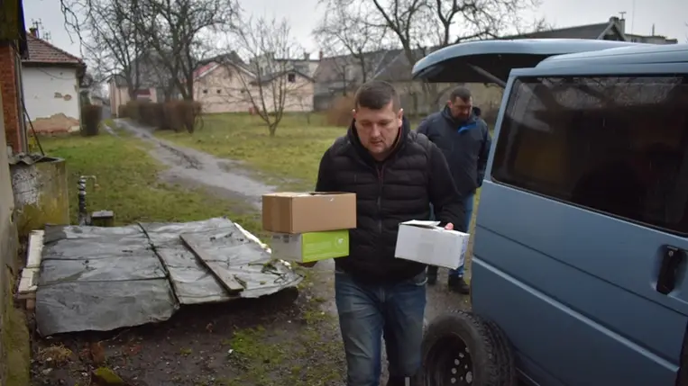 Folytatja humanitárius együttműködését a Kárpátaljai Határmenti Önkormányzatok Társulása és a Kárpátház Civil szervezet jótékonysági alapítványa.
