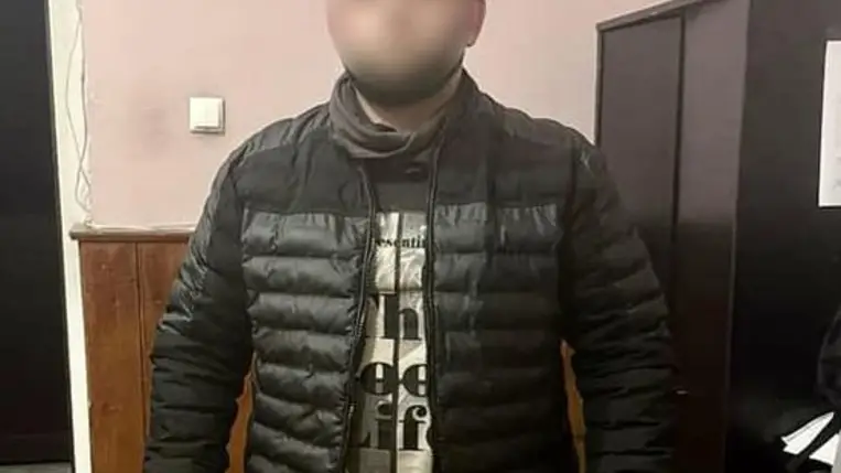 Munkácson 20 000 hrivnyát téptek ki egy nyugdíjas nő kezéből