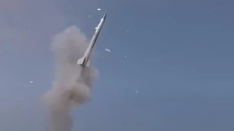 Sz-300-as légvédelmi rakéta. Illusztráció