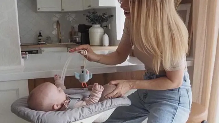 Dukai Regina először mutatta meg kislányát: Olivia már 4 hónapos