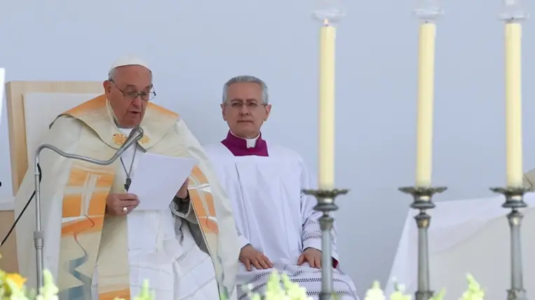 Ferenc pápa a budapesti Kossuth téren bemutatott szentmisén háromnapos magyarországi apostoli látogatásának harmadik napján, 2023. április 30-án. MTI/Koszticsák Szilárd