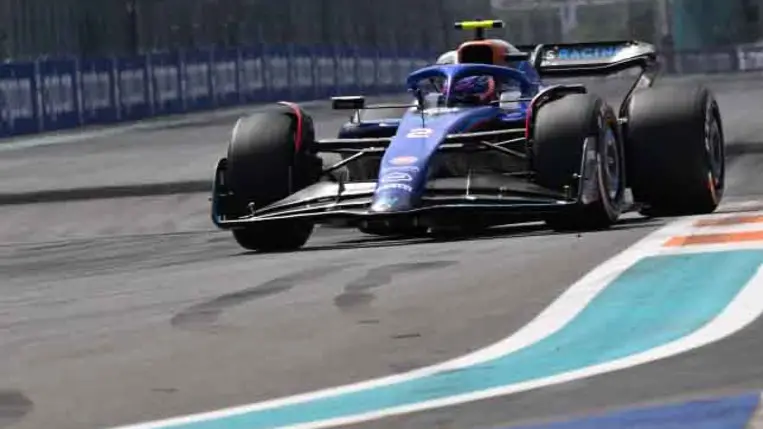 A Williams csapatfőnöke figyelmeztette a sokat hibázó Forma–1-es újoncot