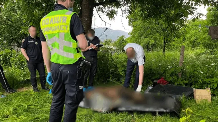 Megölte édesanyját, majd a holttestét elásta egy kárpátaljai férfi. Fotó: Kárpátaljai Rendőrség
