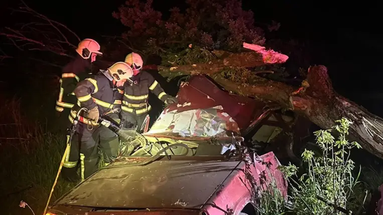 Kárpátalján közúti balesetben meghalt egy 25 éves sofőr. Fotó: DSZNSZ