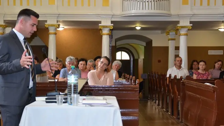 Presbiteri és munkatársi csendesdélután Badalóban