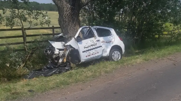 Halálos közlekedési baleset miatt teljes útlezárás van a 4519-es úton Sándorfalvánál. Fotó: Police.hu