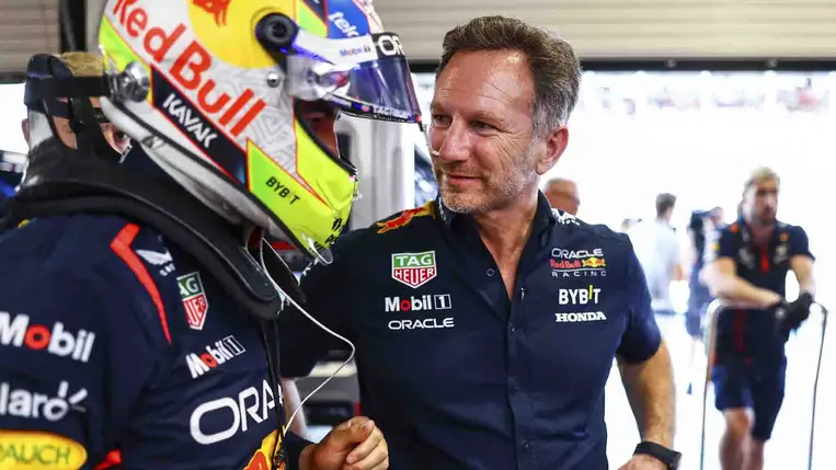 Összeveszett a világbajnok versenyzővel a Red Bull főnöke