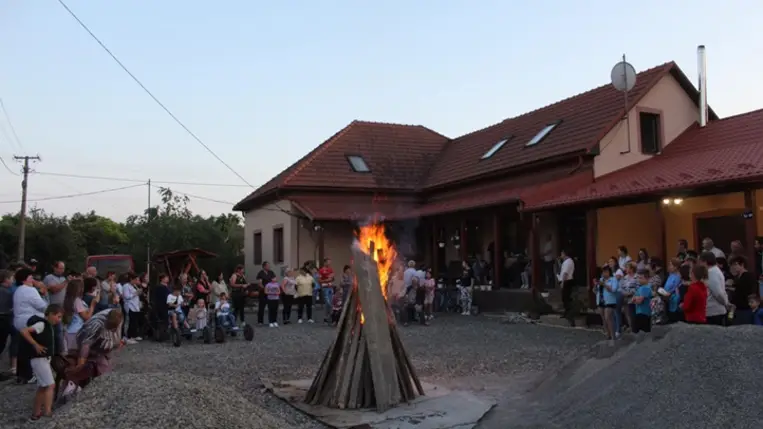 A Tiszakeresztúri Református Gyülekezet is megemlékezett a Trianoni békeszerződés 103. évfordulójáról. Fotó: Sipos Eszter