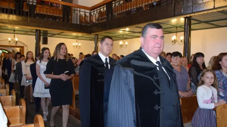 Beszélgetés Zsukovszky Miklós lelkésszel - Isten szeretetére mutatva építeni és szolgálni