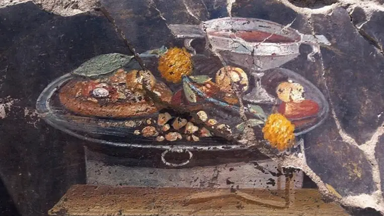 Már Pompejiben is ettek pizzát, csak a mozzarella hiányzott róla