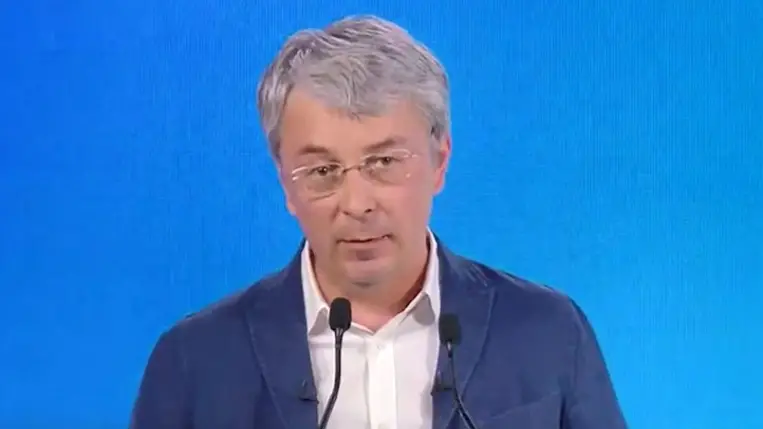 Olekszandr Tkacsenko, Ukrajna kulturális minisztere