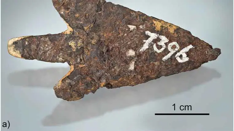 Az égből lehulló anyagból kovácsolták ezt az ősi fegyvert